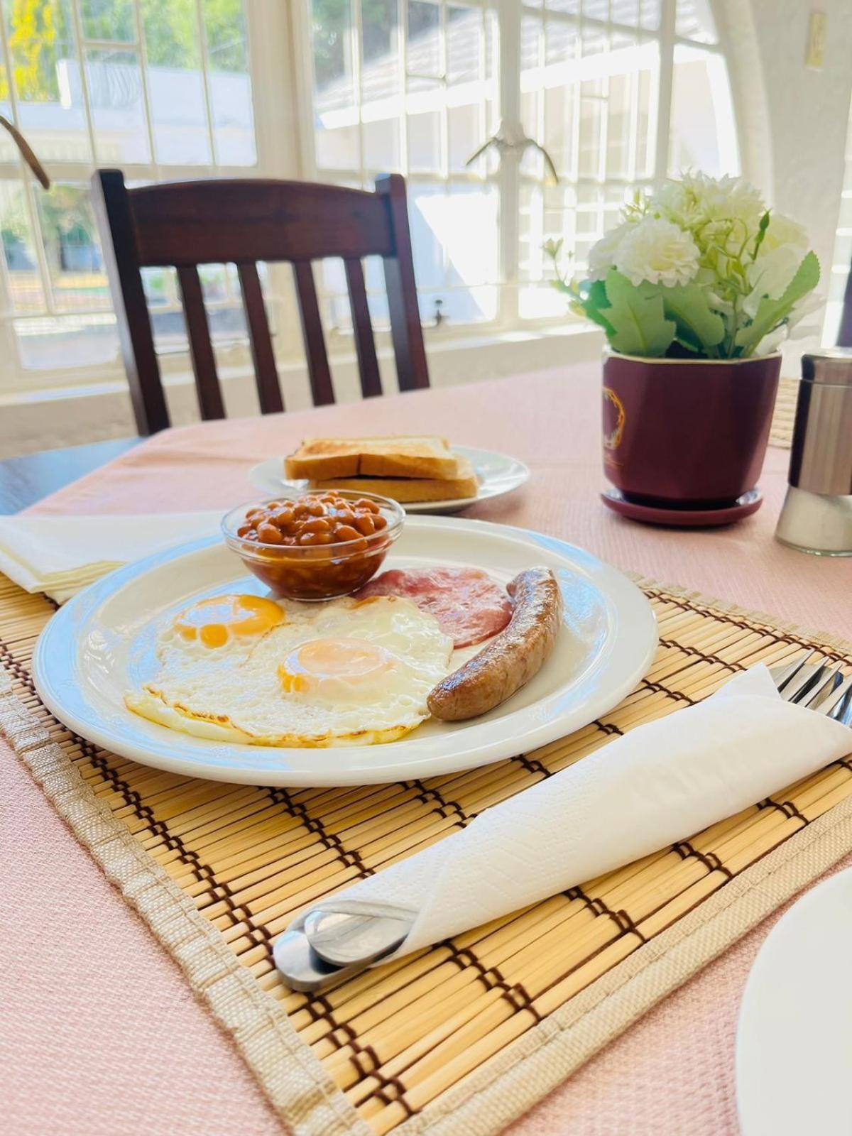 Oak Gardens Bed And Breakfast 뉴캐슬 외부 사진