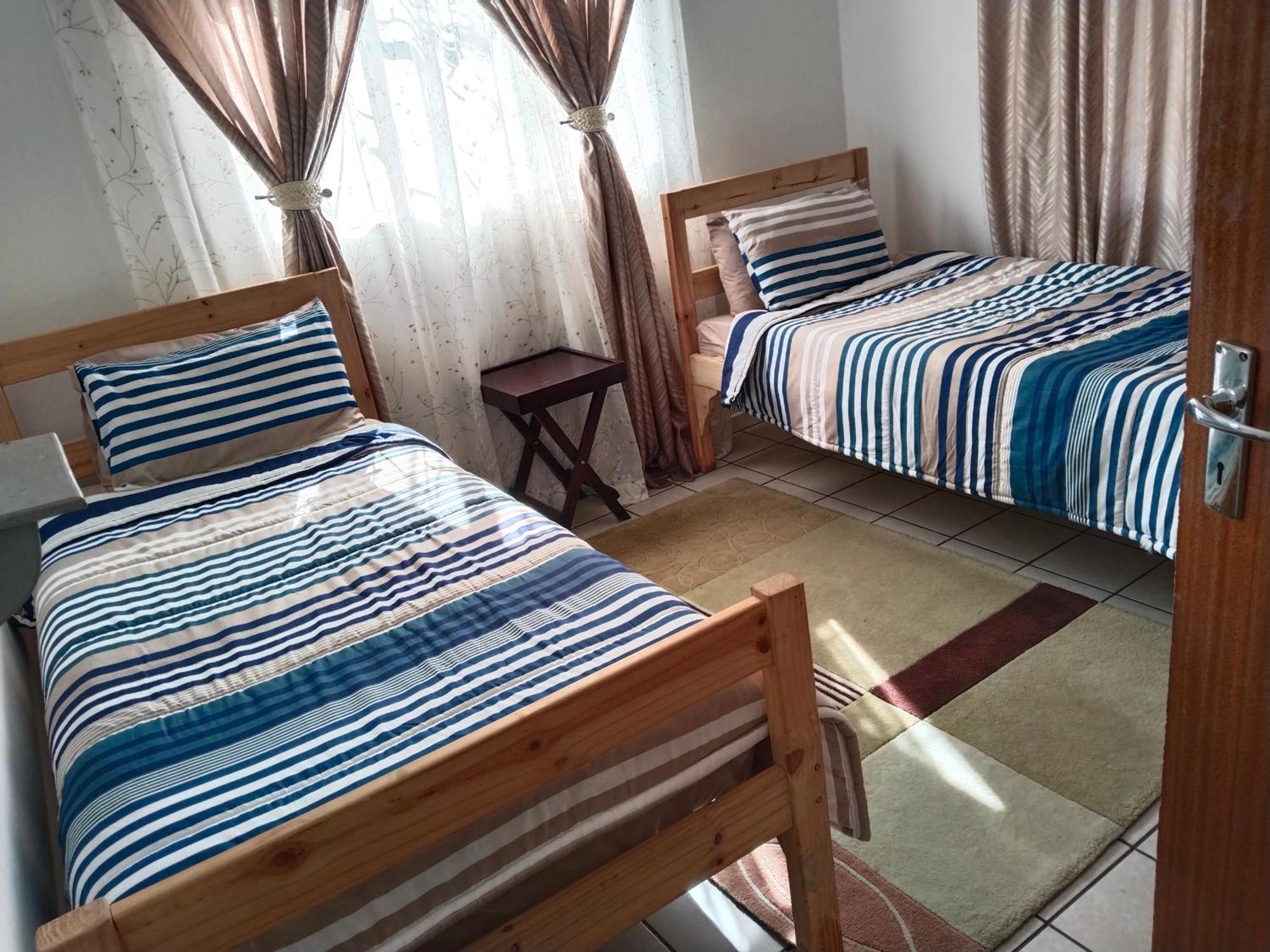 Oak Gardens Bed And Breakfast 뉴캐슬 외부 사진